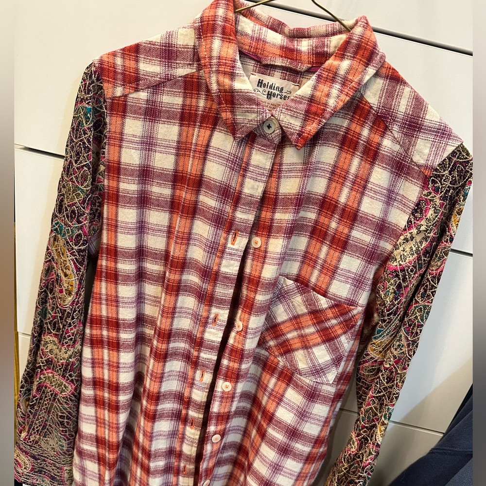 HOLDING HORSES Women's Red and White Plaid Shirt with Embroidered Sleeves